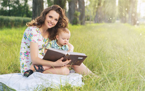 生理性黄疸多久能消退？如何去除新生儿黄疸