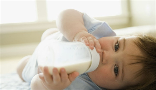 胎心率看生男生女准确吗 孕期怀男孩有哪些特征？