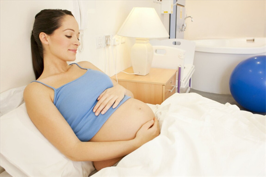 分享孕晚期胎停前宝宝的求救信号！附孕晚期预防胎停的方法