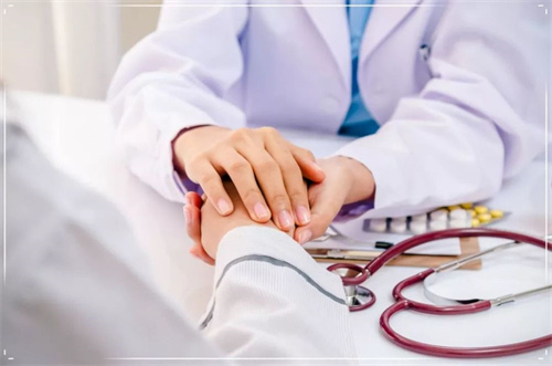 高龄求子路，为何选择三代试管婴儿成功率高？